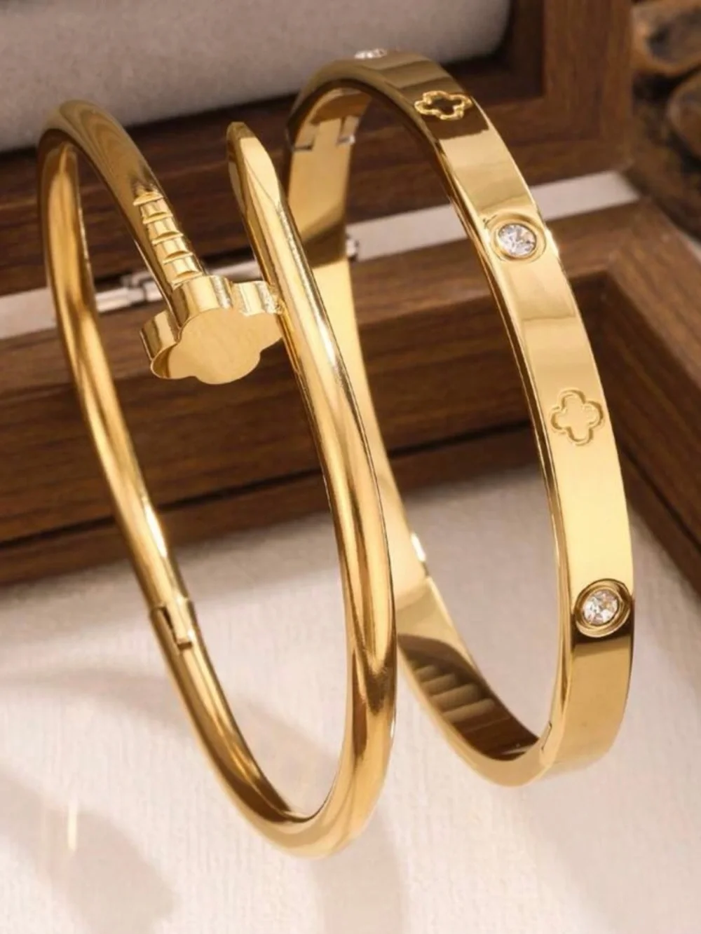 Gold-Plated Women's Bangle Bracelet Set - Elegant Gold Finish